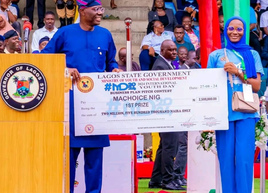 Amplifier Business Clinic Awards N10m Grant To 8 Entrepreneurs