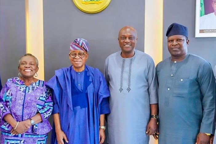 FG Partners Shipowners To Refloat NIMAREX, Reassures Commitment To Indigenous Shipping 