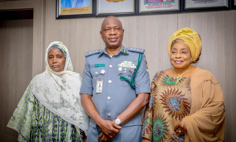 Customs, NAPTIP Strengthen Alliance To Tackle Human Trafficking, Wildlife Crimes